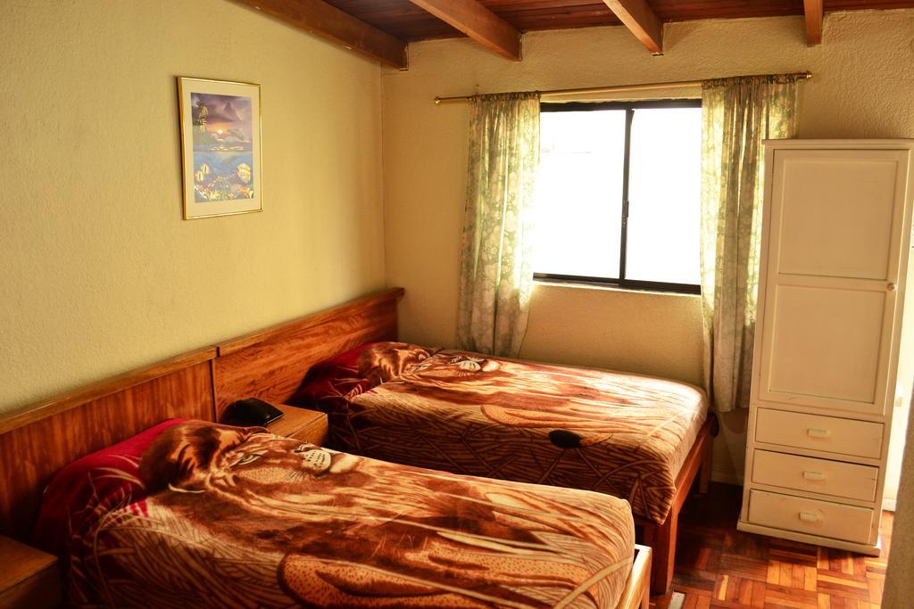 Hostal Loro Verde Quito Bagian luar foto